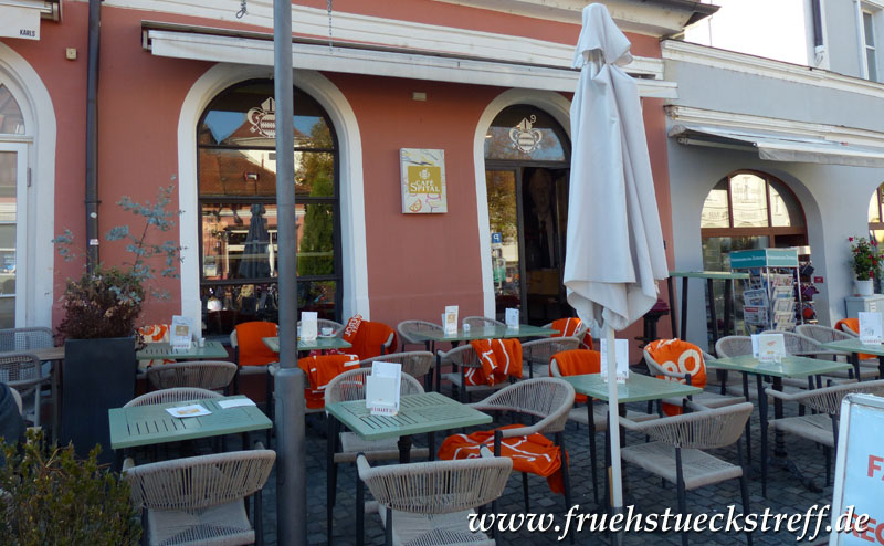 Frühstückstreff Regensburg am 1. Sonntag des Monats im Café Spital.